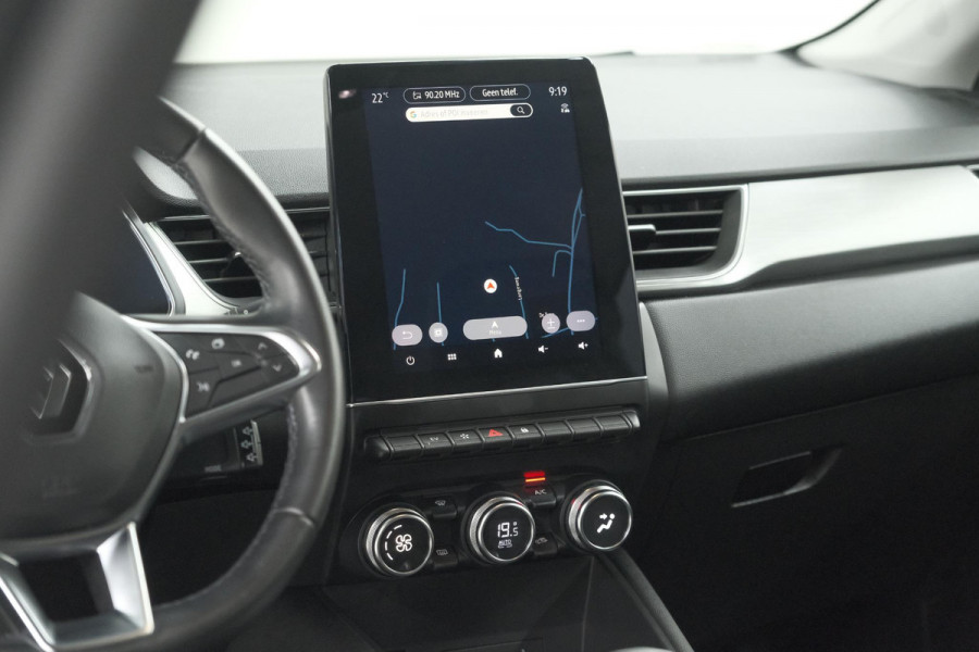 Renault Captur 1.6 E-Tech Plug-in Hybrid 160 Intens | Camera | 9.3 Inch Groot Scherm | Apple Carplay | Parkeersensoren