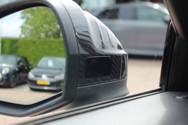 Audi RS4 Avant 2.9 TFSI quattro / Full option / Keramisch / Panoramadak / 360Camera / Carbon / Head-up / Sportuitlaat / 20'' / Luxe Leder / Dodehoek / Virtual Cockpit / Stoelmassage / B&O