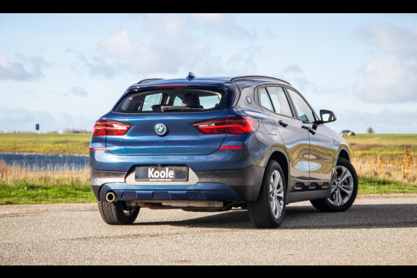 BMW X2 xDrive25e Executive CAMERA / LEDER / PLUG IN HYBRID / STOELVERWARMING