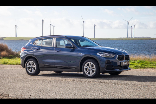 BMW X2 xDrive25e Executive CAMERA / LEDER / PLUG IN HYBRID / STOELVERWARMING