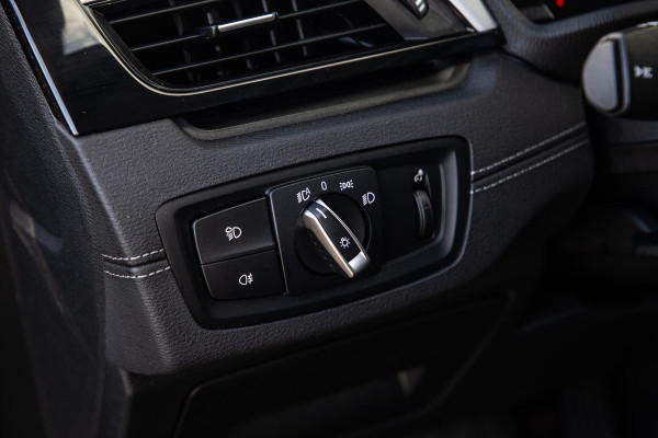 BMW X2 xDrive25e Executive CAMERA / LEDER / PLUG IN HYBRID / STOELVERWARMING