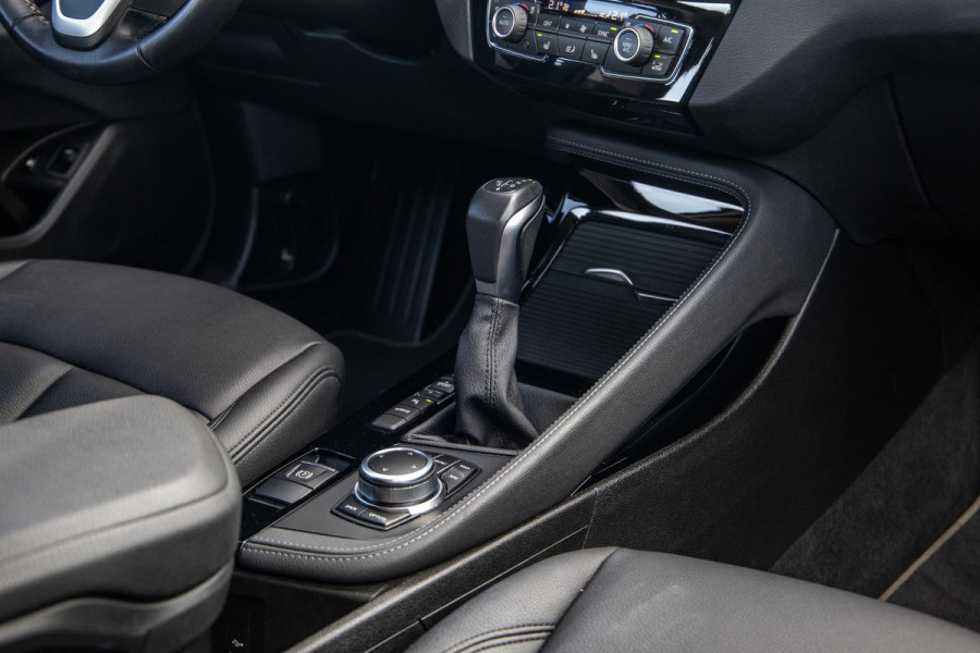 BMW X2 xDrive25e Executive CAMERA / LEDER / PLUG IN HYBRID / STOELVERWARMING