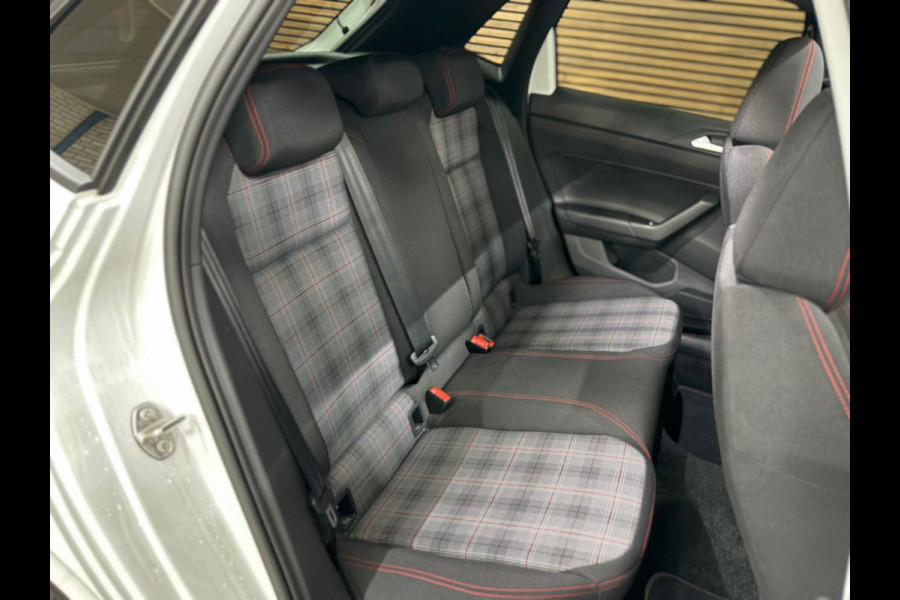 Volkswagen Polo 2.0 TSI GTI | Pano | Matrix LED | 18' inch | Stuurhulp | Camera | Adaptive Cruise |