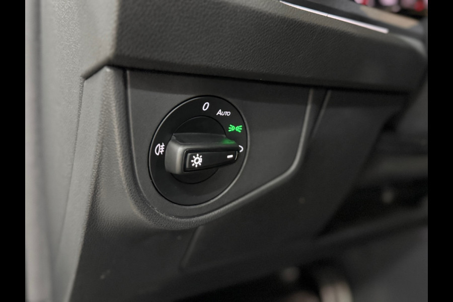 Volkswagen Polo 2.0 TSI GTI | Pano | Matrix LED | 18' inch | Stuurhulp | Camera | Adaptive Cruise |