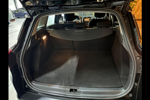 Renault Clio Estate 0.9 TCe Limited Garantie Parkeersensoren StoelVW Bluetooth Cruise Navi Rijklaar