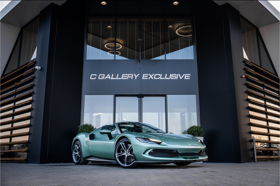 Ferrari 296 GTS 3.0 V6 - Verde Francesca | Spyder l 830PK! l Race Display l Racing Seats | Carbon