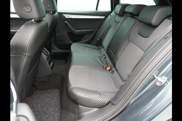 Škoda Octavia Combi 1.5 TSI 150pk DSG Greentech Business Edition Panorama Trekhaak Stoelverwarming Carplay 189