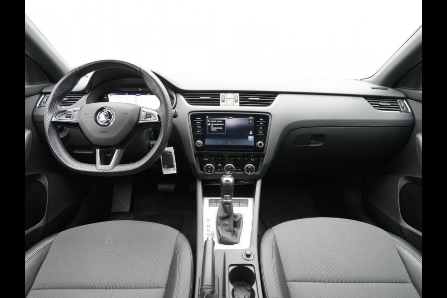 Škoda Octavia Combi 1.5 TSI 150pk DSG Greentech Business Edition Panorama Trekhaak Stoelverwarming Carplay 189
