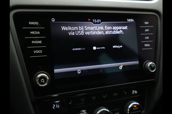 Škoda Octavia Combi 1.5 TSI 150pk DSG Greentech Business Edition Panorama Trekhaak Stoelverwarming Carplay 189