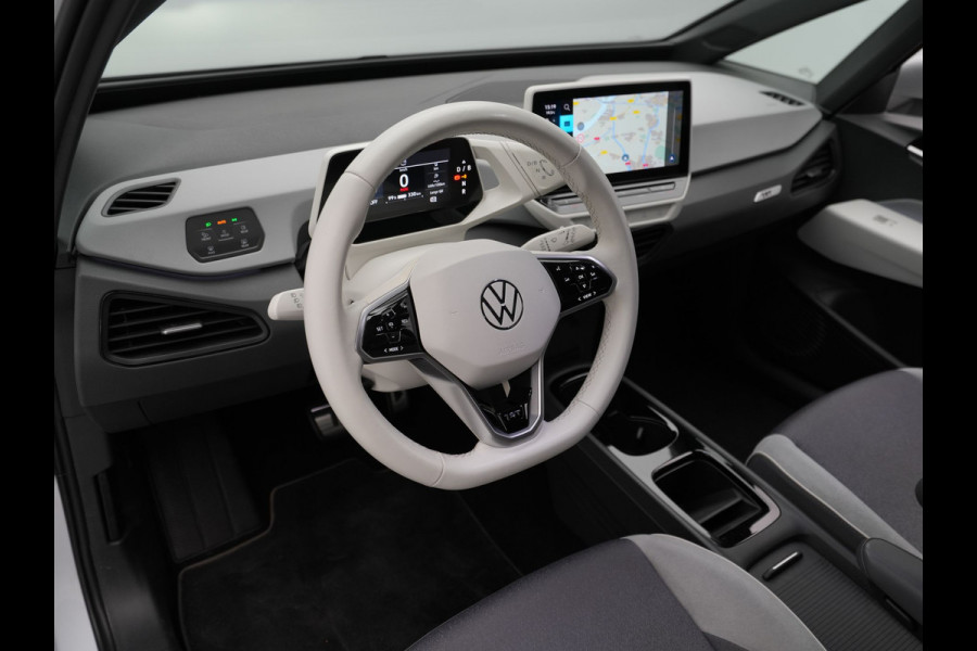 Volkswagen ID.3 First Plus 58 kWh 204pk Navigatie Camera Acc Stoelverwarming Carplay 049