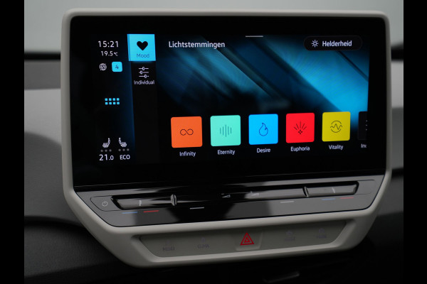 Volkswagen ID.3 First Plus 58 kWh 204pk Navigatie Camera Acc Stoelverwarming Carplay 049