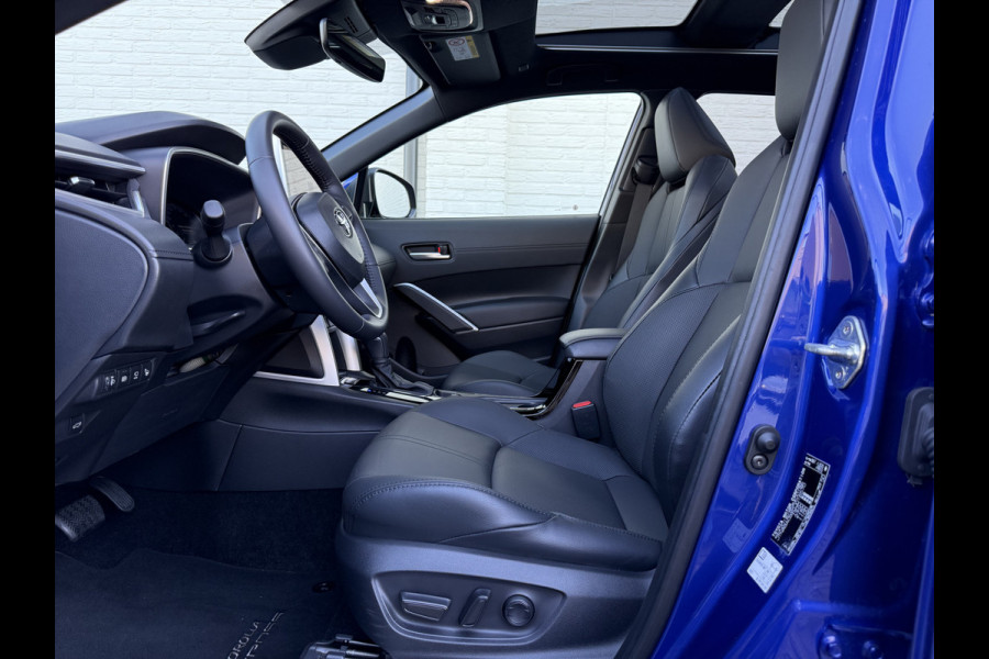 Toyota Corolla Cross 2.0 High Power Hybrid Launch Edition | Pano | Leder | 360* Camera | ACC | JBL | Keyless