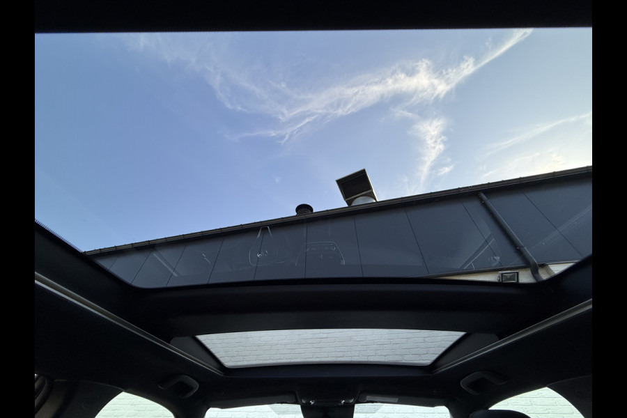 Toyota Corolla Cross 2.0 High Power Hybrid Launch Edition | Pano | Leder | 360* Camera | ACC | JBL | Keyless