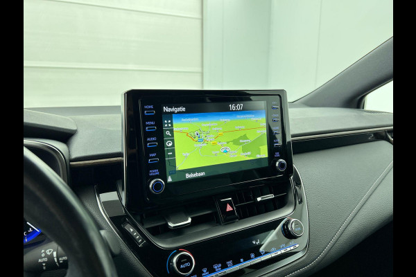 Toyota Corolla Touring Sports 2.0 Hybrid 184 pk Aut. Trek Navigatie Apple Carplay/Android Auto Camera Adaptive Cruise Control Stoelverwarming Virtual Cockpit Lichtmetalen velgen Climate Control Getinte ramen
