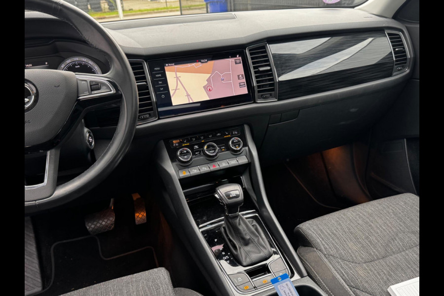 Škoda Kodiaq 1.5 TSI STYLE 7 PERSOONS PANORAMADAK CAMERA STOELVERWARMING AUTOMATISCH INPARKEREN CARPLAY