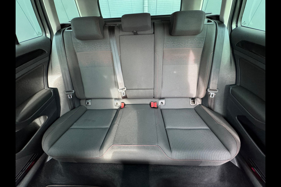 Volkswagen GOLF Variant 1.0 TSI 110pk Comfortline * Navigatie * Stoelverwarming * Adaptieve Cruise Control *