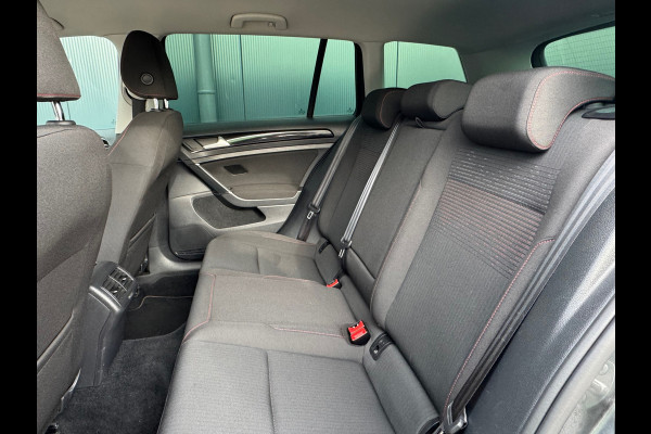 Volkswagen GOLF Variant 1.0 TSI 110pk Comfortline * Navigatie * Stoelverwarming * Adaptieve Cruise Control *