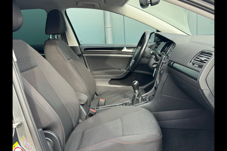 Volkswagen GOLF Variant 1.0 TSI 110pk Comfortline * Navigatie * Stoelverwarming * Adaptieve Cruise Control *