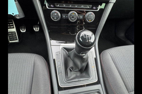 Volkswagen GOLF Variant 1.0 TSI 110pk Comfortline * Navigatie * Stoelverwarming * Adaptieve Cruise Control *