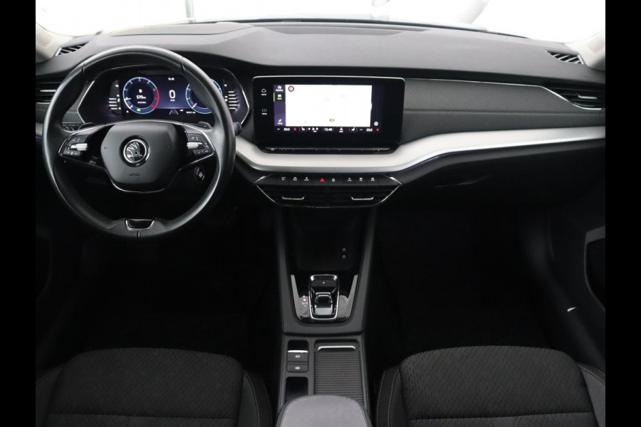 Škoda Octavia 1.5 e-TSI Business Edition | Head-Up | Stoelverwarming | Camera | Side Assist | Memory | Carplay | Navigatie | Digital Cockpit | Climate control | Cruise control | Getint glas