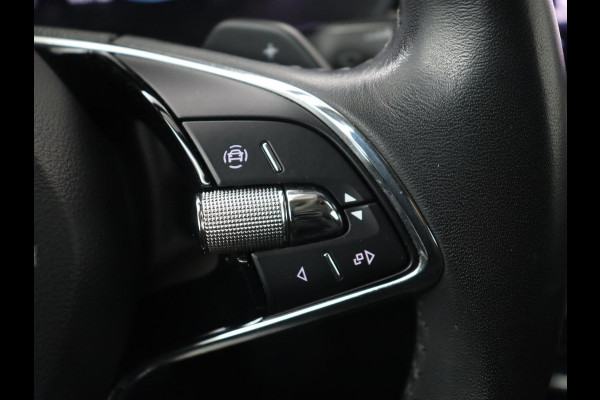 Škoda Octavia 1.5 e-TSI Business Edition | Head-Up | Stoelverwarming | Camera | Side Assist | Memory | Carplay | Navigatie | Digital Cockpit | Climate control | Cruise control | Getint glas
