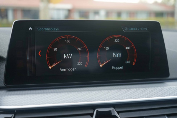 BMW 5 Serie 530e M Sport Pano/360/trkhk/Harman/Shadow