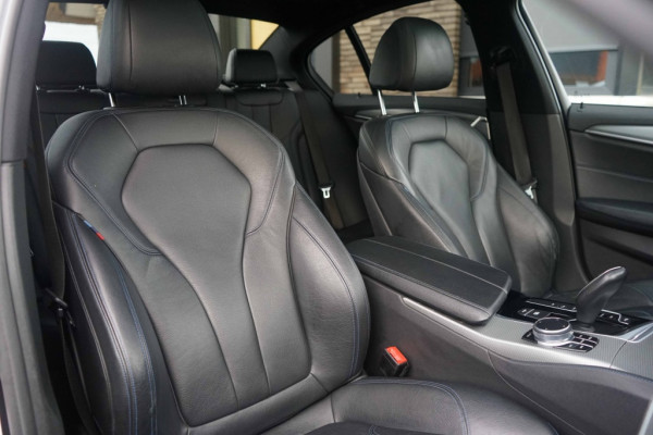 BMW 5 Serie 530e M Sport Pano/360/trkhk/Harman/Shadow