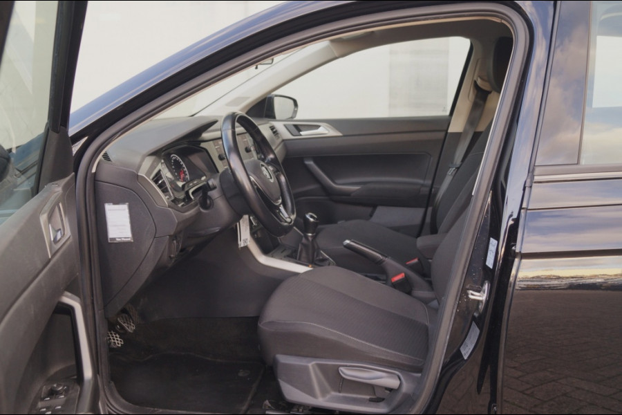 Volkswagen Polo 1.6 TDI Comfortline Executive -NAVI-PDC-ACC-CARPLAY- Volkswagen Polo 1.6 TDI Comfortline Executive -NAVI-PDC-ACC-CARPLAY-