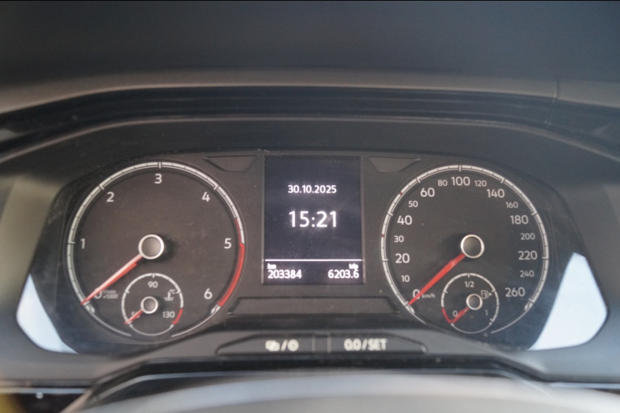 Volkswagen Polo 1.6 TDI Comfortline Executive -NAVI-PDC-ACC-CARPLAY- Volkswagen Polo 1.6 TDI Comfortline Executive -NAVI-PDC-ACC-CARPLAY-