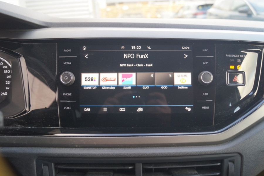 Volkswagen Polo 1.6 TDI Comfortline Executive -NAVI-PDC-ACC-CARPLAY- Volkswagen Polo 1.6 TDI Comfortline Executive -NAVI-PDC-ACC-CARPLAY-