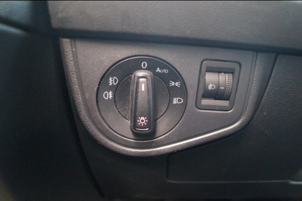 Volkswagen Polo 1.6 TDI Comfortline Executive -NAVI-PDC-ACC-CARPLAY- Volkswagen Polo 1.6 TDI Comfortline Executive -NAVI-PDC-ACC-CARPLAY-