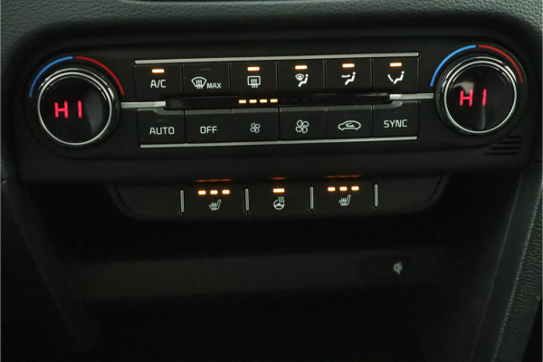 Kia Ceed Sportswagon 1.5 T-GDi DynamicPlusLine Apple Carplay/Android Auto - Cruise Control - Doddehoekdetectie - Navigatie - Stoel/Stuurverwarming - Fabrieksgarantie tot 10-2031