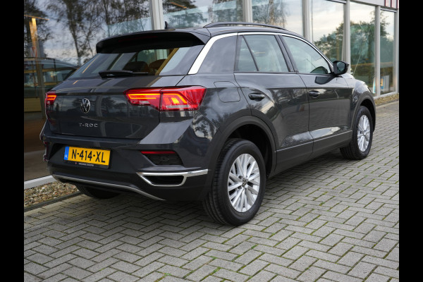 Volkswagen T-Roc 1.0 TSI Style | Navigatie | Adaptive Cruise | PDC | Android/Apple Carplay