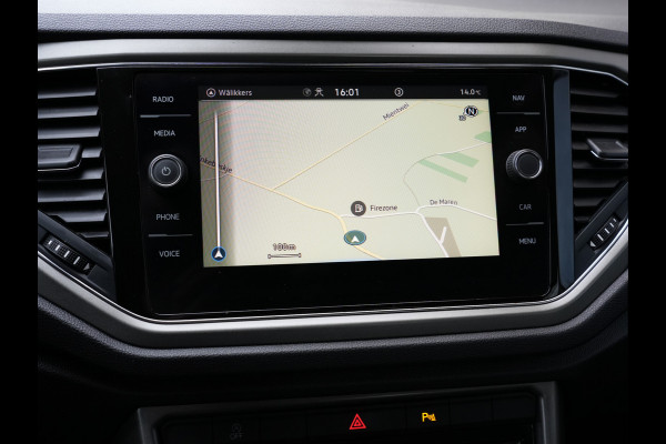 Volkswagen T-Roc 1.0 TSI Style | Navigatie | Adaptive Cruise | PDC | Android/Apple Carplay