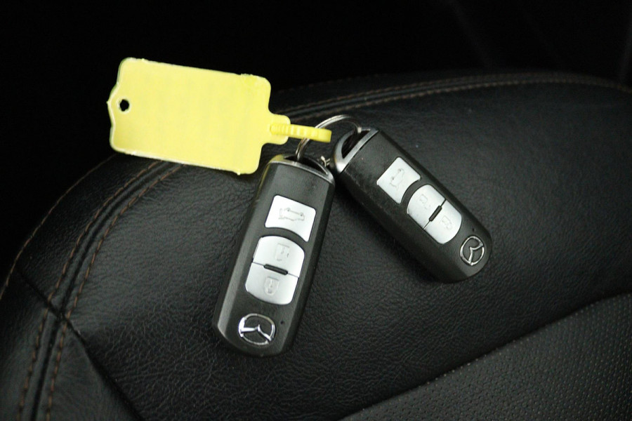 Mazda CX-5 2.0 SkyActiv-G 160 GT-M 4WD (PANORAMADAK, TREKHAAK, STOEL/STUUR VERWARMING, CAMERA, ELEKTR STOELEN, SENSOREN) Mazda CX-5 2.0 SkyActiv-G 160 GT-M 4WD (PANORAMADAK, TREKHAAK, STOEL/STUUR VERWARMING, CAMERA, ELEKTR STOELEN, SENSOREN)