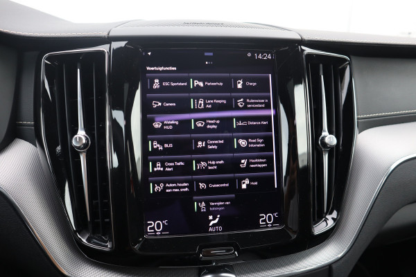 Volvo XC60 2.0 Recharge T6 AWD R-Design Panorama dak / Head-Up / Harman Kardon / 360 camera / Adaptieve cruise /