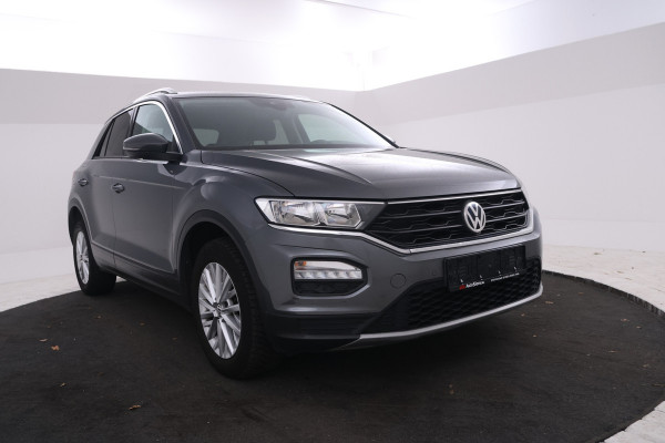 Volkswagen T-Roc 1.5 TSI Style 150PK, Automaat, Apple carplay, Climate,