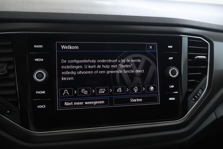 Volkswagen T-Roc 1.5 TSI Style 150PK, Automaat, Apple carplay, Climate,