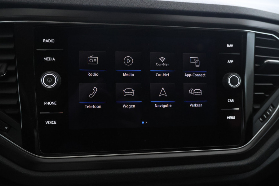 Volkswagen T-Roc 1.5 TSI Style 150PK, Automaat, Apple carplay, Climate,