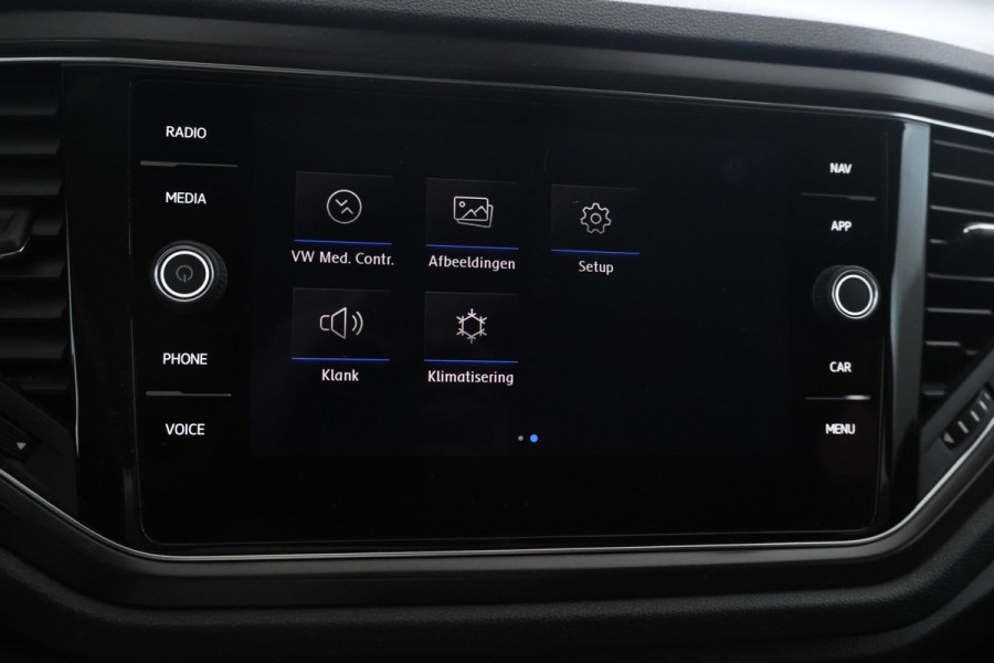 Volkswagen T-Roc 1.5 TSI Style 150PK, Automaat, Apple carplay, Climate,