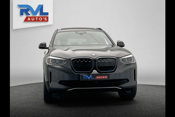 BMW iX3 Executive 80 kWh * SOH 97,82 * Pano/dak Camera Leder 1e Eigenaar