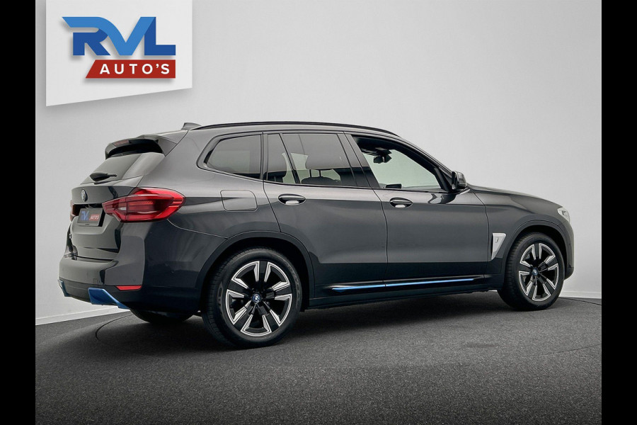 BMW iX3 Executive 80 kWh * SOH 97,82 * Pano/dak Camera Leder 1e Eigenaar