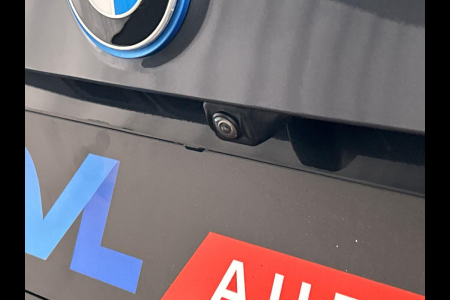 BMW iX3 Executive 80 kWh * SOH 97,82 * Pano/dak Camera Leder 1e Eigenaar