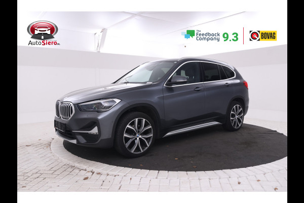 BMW X1 sDrive18d Automaat, Volleder, Navigatie