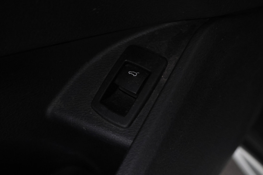 BMW X1 sDrive18d Automaat, Volleder, Navigatie