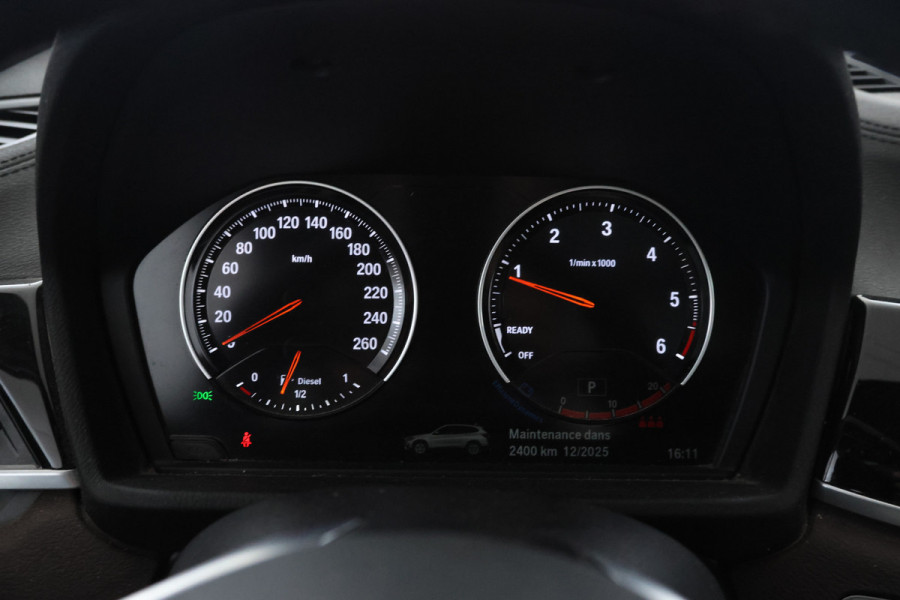 BMW X1 sDrive18d Automaat, Volleder, Navigatie