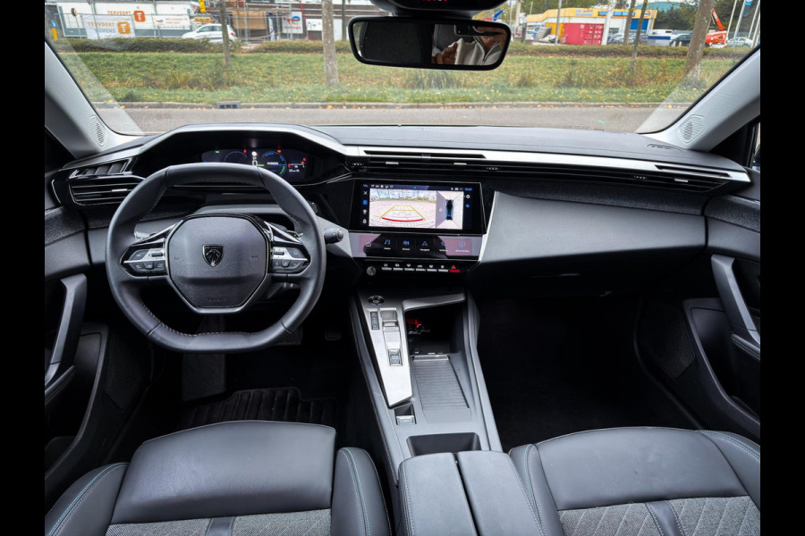 Peugeot 408 1.6 HYbrid Allure 180 EAT8