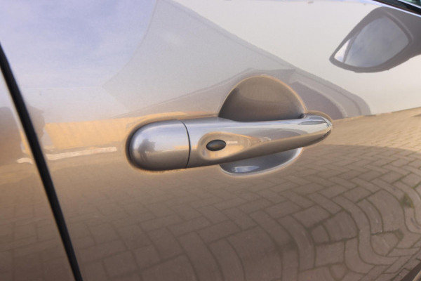 Renault Captur 0.9 TCe Intens|Facelift Cruise Half Leder Camera Navigatie Keyles Entry & Start Pdc V+A Led Koplampen Android auto