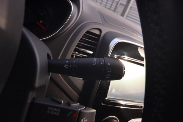 Renault Captur 0.9 TCe Intens|Facelift Cruise Half Leder Camera Navigatie Keyles Entry & Start Pdc V+A Led Koplampen Android auto