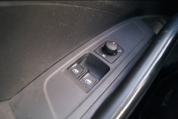 Škoda Fabia 1.0 TSI Ambition -NAVI-AIRCO-PDC-NW.MODEL-